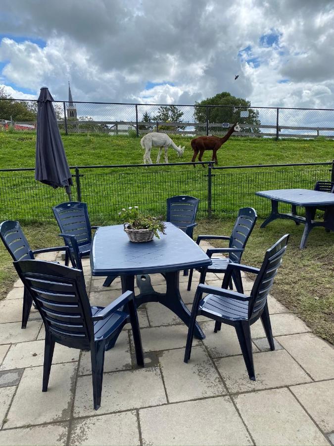 Leimuiden Herberg Boerderij De Straat-Hof Bed & Breakfast エクステリア 写真