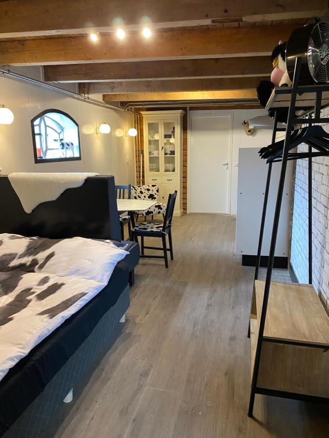 Leimuiden Herberg Boerderij De Straat-Hof Bed & Breakfast エクステリア 写真