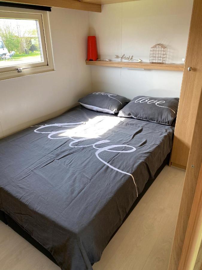Leimuiden Herberg Boerderij De Straat-Hof Bed & Breakfast エクステリア 写真